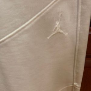 Jordan warm up sweats w/pockets front and back zipper on bottom brand n/worn XL